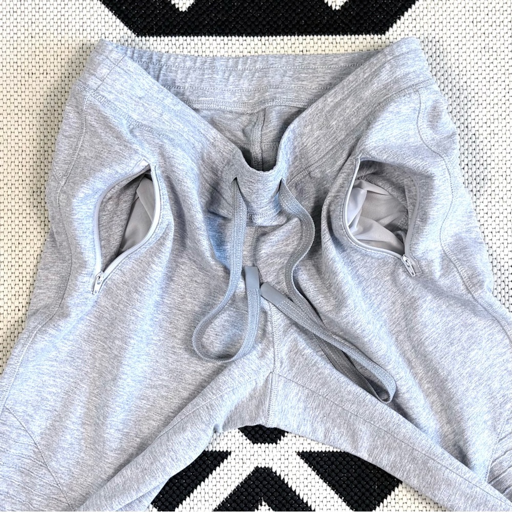 Alo Yoga Urban Moto Jogger in Dove Gray - Picture 13 of 15